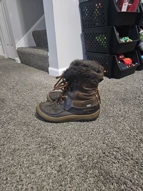 Merrell Women's Waterproof Winter Boots Faux Fur Insulated Brown Size 7.5